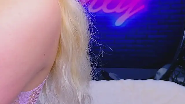 AlessiaCroft online show from 06-01-26, 04:02