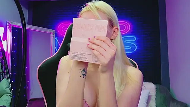 AlessiaCroft online show from 02-28-26, 02:44