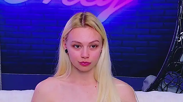 AlessiaCroft online show from 05-22-26, 06:22