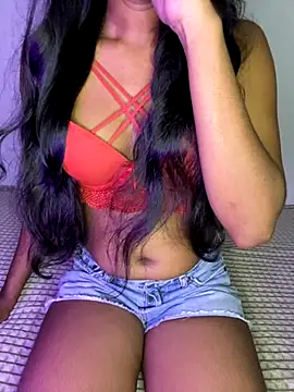 selena mia online show from 10-18-25, 05:31