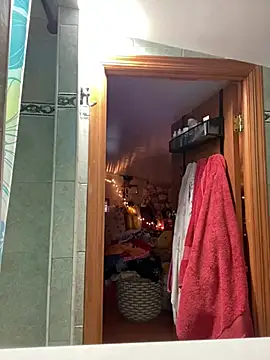 w3tkittty online show from 01-31-26, 09:46