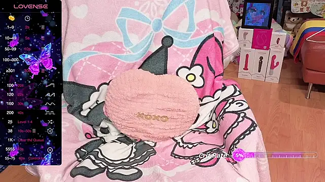 w3tkittty online show from 10-21-25, 10:53