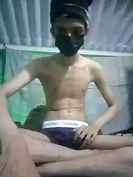 HannanKhan25 online show from 10-16-25, 07:33