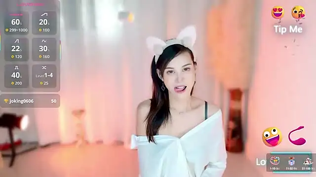 LunaBelle1984 online show from 09-22-25, 03:40