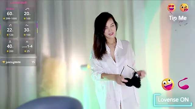 LunaBelle1984 online show from 09-14-25, 03:56