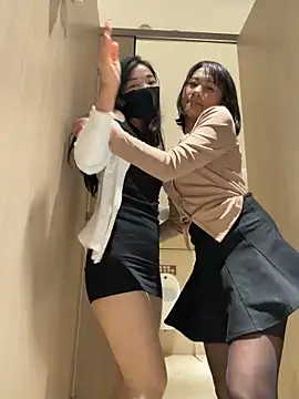 AiBanana online show from 12-18-25, 01:15