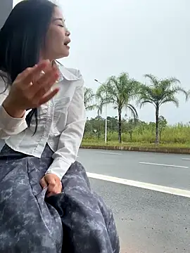 AiBanana online show from 10-31-25, 07:38