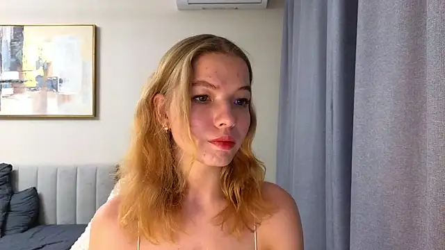 EmilyLuv online show from 11-06-25, 08:35