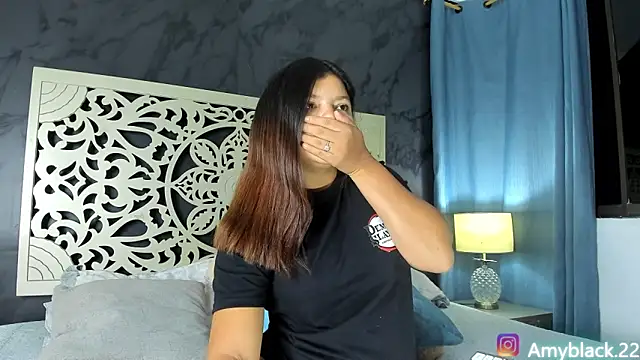 Amyblack   online show from 09-22-25, 01:22