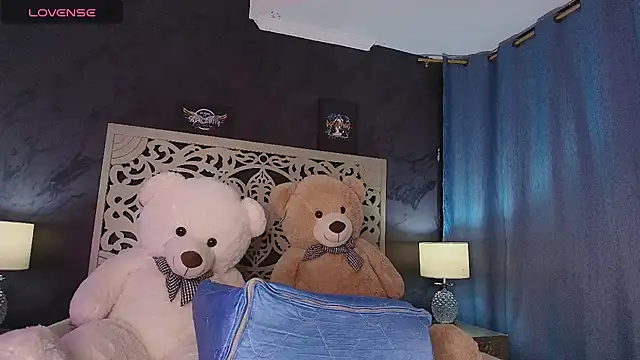 Amyblack   online show from 05-20-26, 11:24