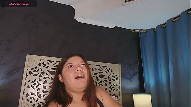 Amyblack   online show from 04-28-26, 11:31