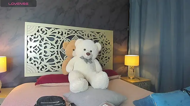 Amyblack   online show from 03-11-26, 11:43