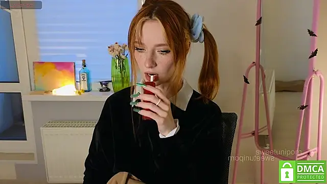 sweetuniporn online show from 12-21-25, 12:40