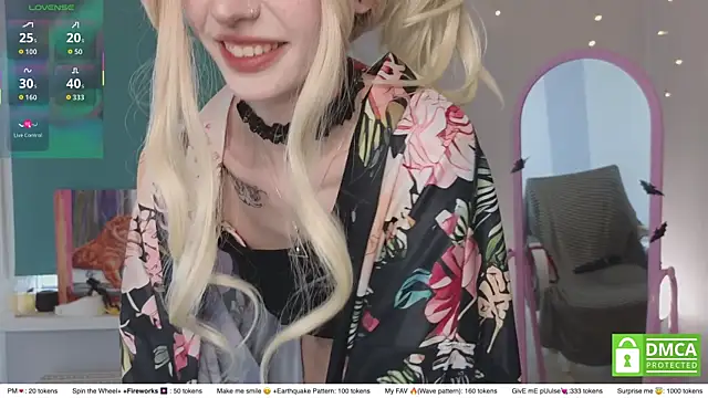 sweetuniporn online show from 04-23-26, 12:29