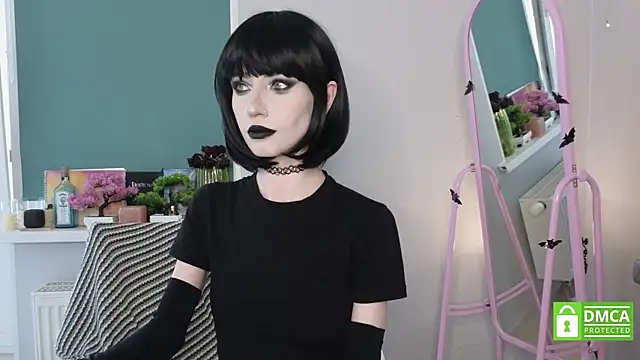sweetuniporn online show from 05-17-26, 08:25