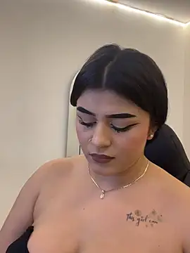 Kariina  69 online show from 12-05-25, 03:38