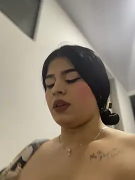 Kariina  69 online show from 05-07-26, 01:10