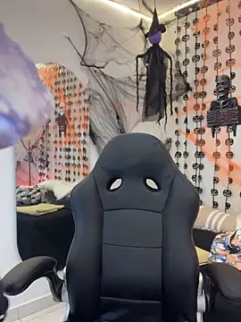 Kariina  69 online show from 10-25-25, 03:28