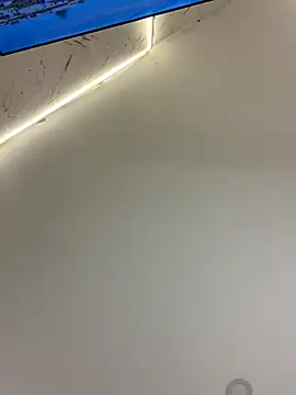 Kariina  69 online show from 12-14-25, 03:02