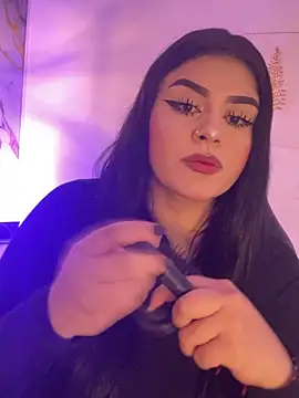 Kariina  69 online show from 05-14-26, 02:41