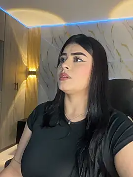 Kariina  69 online show from 02-05-26, 03:35