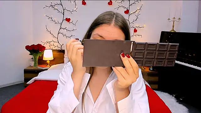 Snapshot of marshmallowee chatting on 10-17-25, 01:13 marshmallowee online show from 10-17-25, 01:13