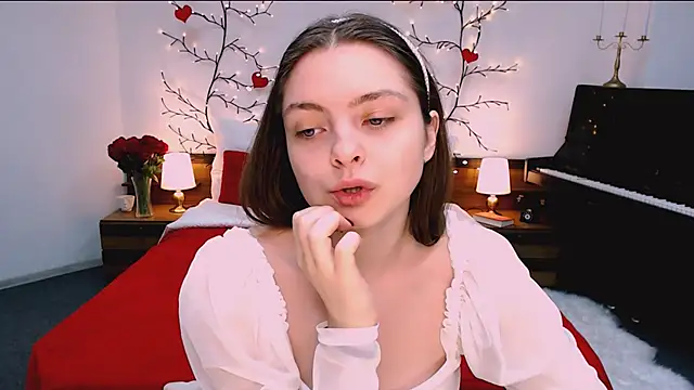 Snapshot of marshmallowee chatting on 11-20-25, 01:23 marshmallowee online show from 11-20-25, 01:23