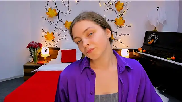 Snapshot of marshmallowee chatting on 10-30-25, 01:09 marshmallowee online show from 10-30-25, 01:09