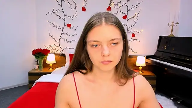 Snapshot of marshmallowee chatting on 09-22-25, 01:17 marshmallowee online show from 09-22-25, 01:17