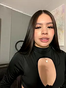 Cristina pinkk online show from 12-19-25, 03:43