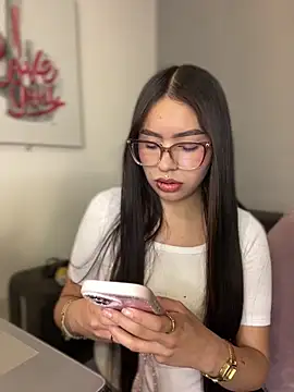 Cristina pinkk online show from 12-03-25, 03:18