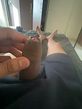 hotslimguy online show from 03-21-25, 10:28