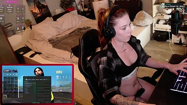 Horny Makima online show from 10-29-25, 10:03