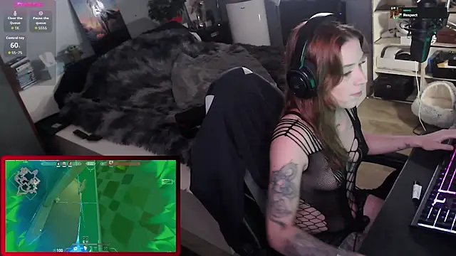 Horny Makima online show from 10-03-25, 09:11