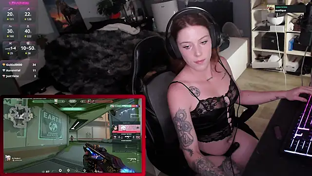 Horny Makima online show from 09-21-25, 10:31