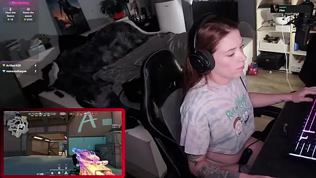 Horny Makima online show from 09-27-25, 09:15