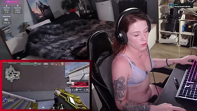 Horny Makima online show from 09-20-25, 11:26