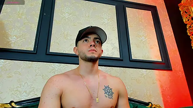 Snapshot of GrantBlake chatting on 02-11-26, 06:02 GrantBlake online show from 02-11-26, 06:02