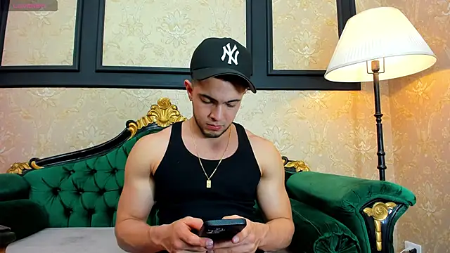 Snapshot of GrantBlake chatting on 11-22-25, 06:23 GrantBlake online show from 11-22-25, 06:23