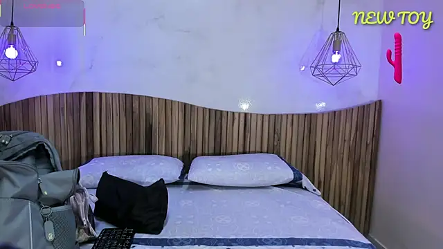 AlissaJoness online show from 05-08-26, 11:47