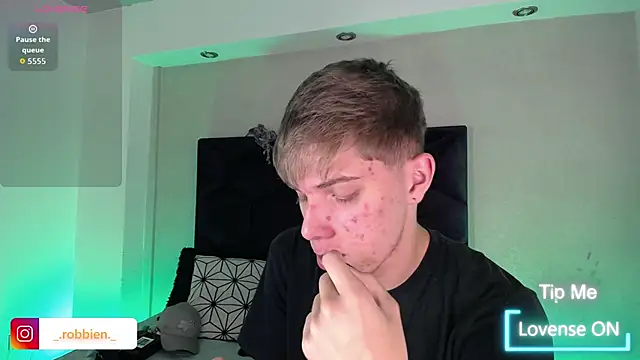 Robbin Blaze online show from 04-09-26, 04:58