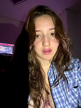 Baby  Otaku online show from 10-16-25, 03:04