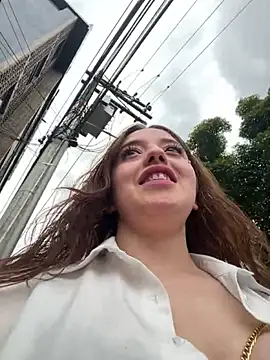 Baby  Otaku online show from 10-31-25, 05:42