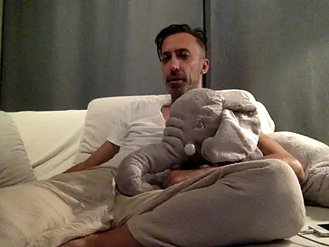 who am i x404 online show from 09-13-25, 09:48