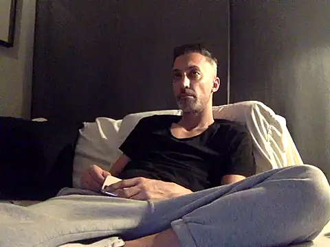 who am i x404 online show from 01-05-26, 05:27