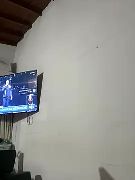 Mia  Gray online show from 01-14-26, 07:50