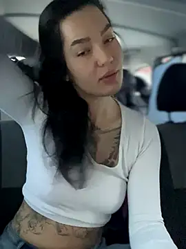 MeekyRich online show from 11-19-25, 02:22