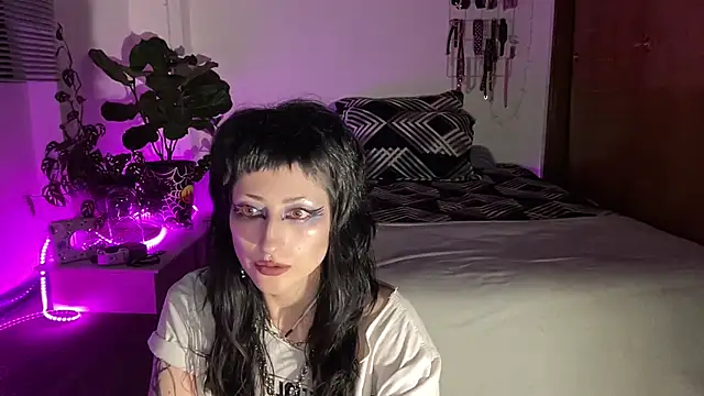 Snapshot of ELENA_UMBRA chatting on 03-02-26, 11:22 ELENA UMBRA online show from 03-02-26, 11:22