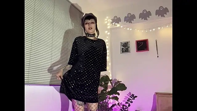 Snapshot of ELENA_UMBRA chatting on 01-06-26, 09:41 ELENA UMBRA online show from 01-06-26, 09:41