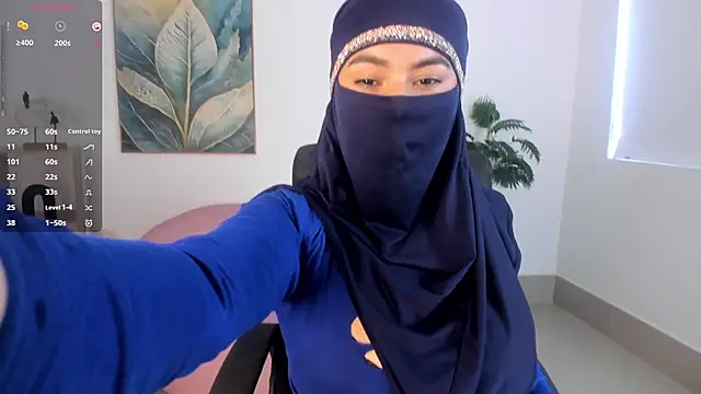 kylie soraya online show from 10-09-25, 05:35